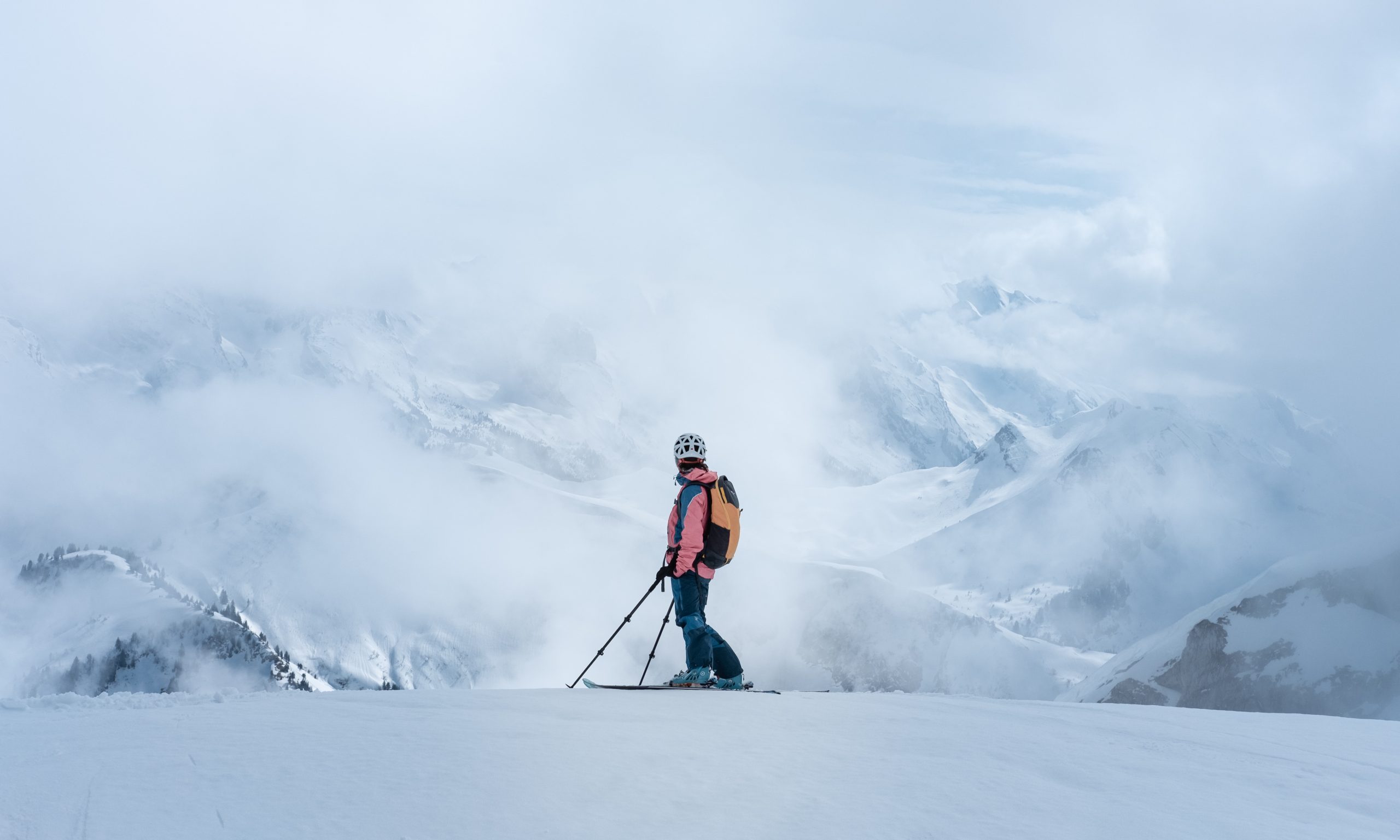 Skitrainingstechniken: Tipps für Anfänger und Fortgeschrittene