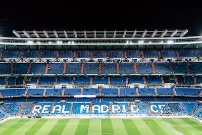 Die Magie des Fußballs: Real Madrid Trikot als Symbol für leidenschaftlichen Sport