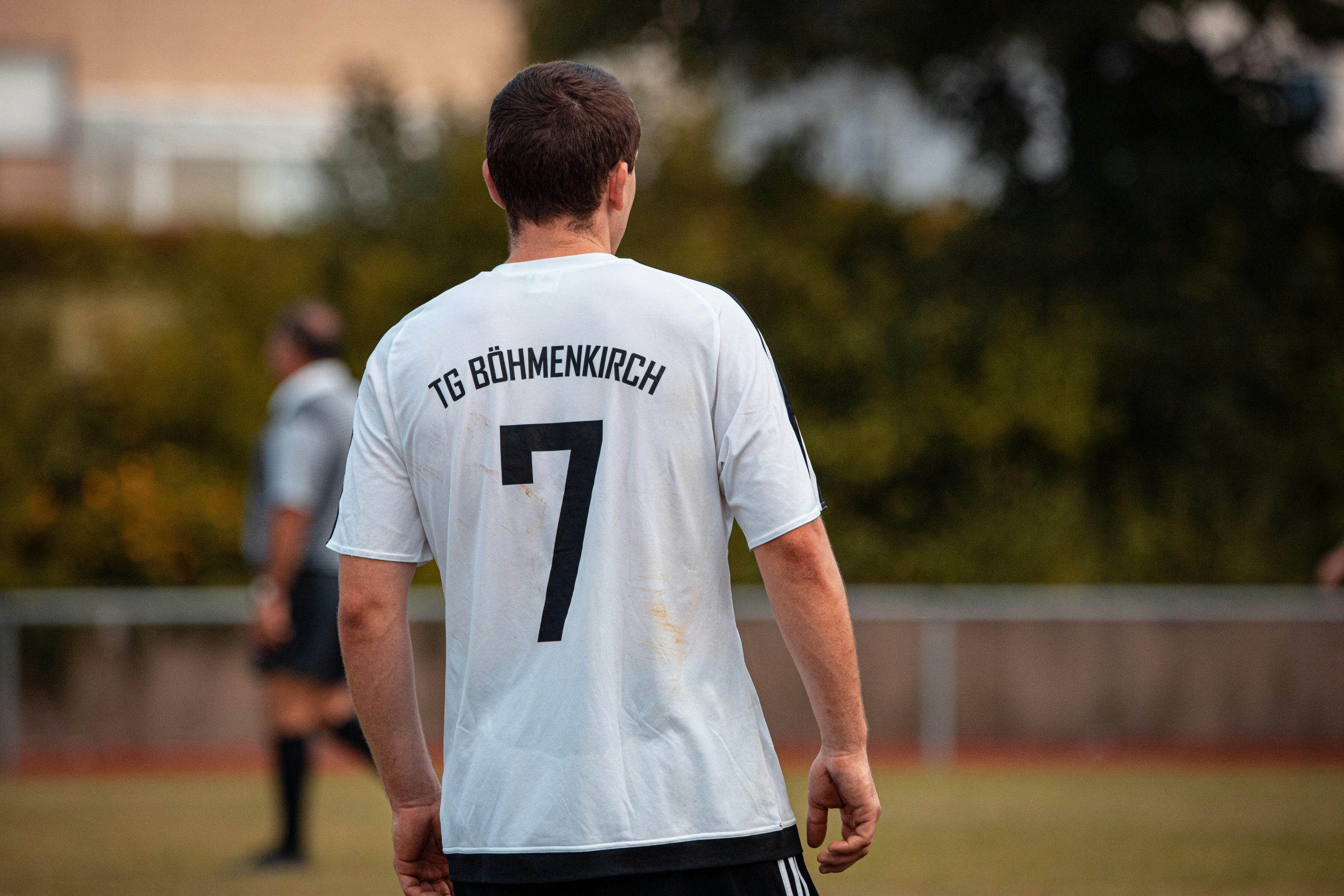 Erste Schritte auf dem Feld, erstes Trikot am Körper: Die unvergessliche Magie des Juventus-Trikots für Kinder